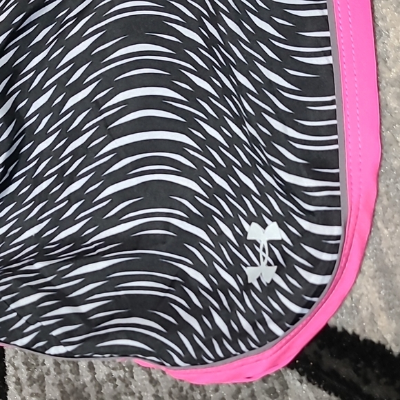 UNDER ARMOUR FITTED HEATGEAR ELASTIC WAIST DRAWSTRING SHORTS PRICE FIRM - Picture 2 of 10